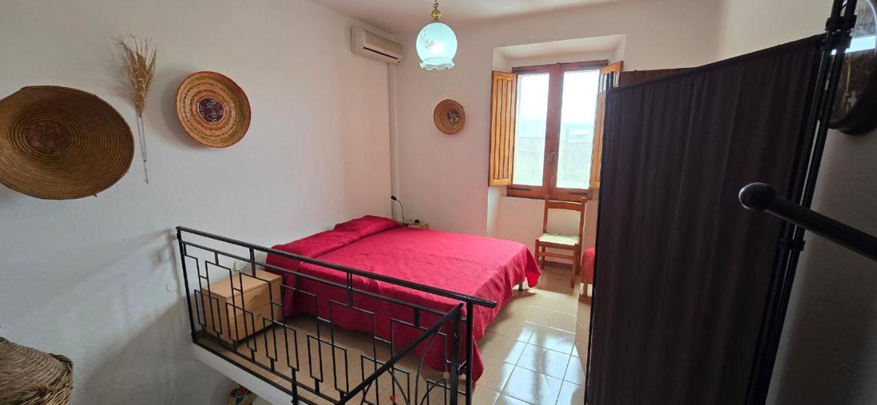 Appartamento In Casa Con Cortili Ad Arbus - Sardegna المظهر الخارجي الصورة